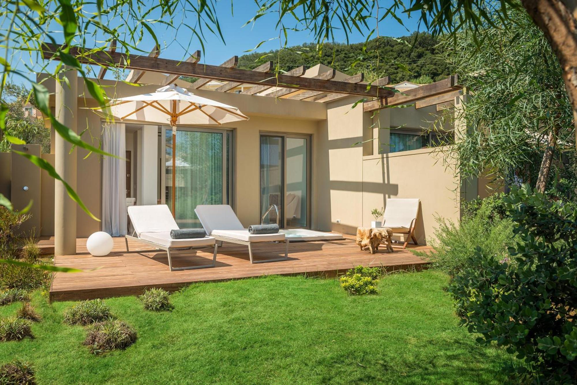 Domes Miramare, A Luxury Collection Resort, Corfu - Adults Only Μωραΐτικα Εξωτερικό φωτογραφία